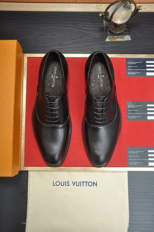 Picture of Louis Vuitton Shoes _SKULVsz38-45hnq010114735